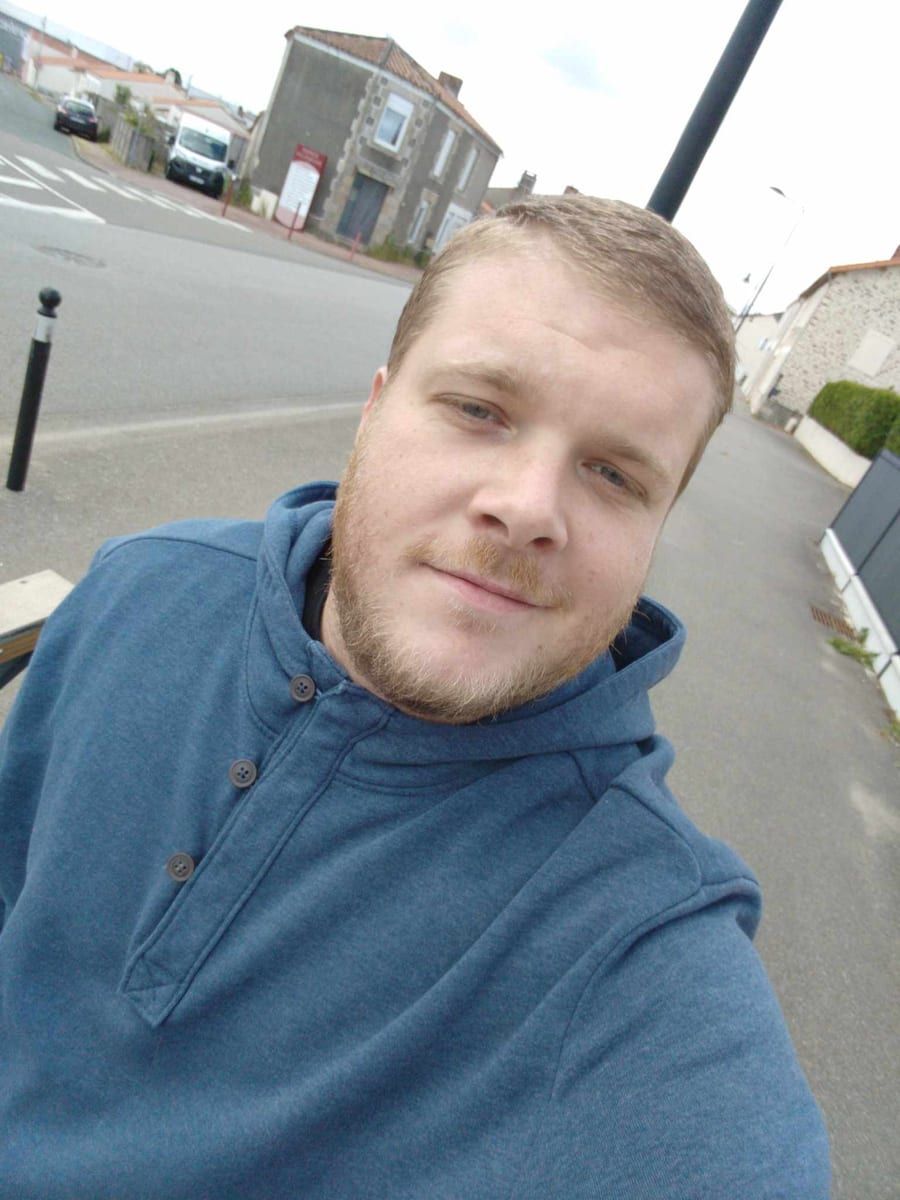 Profil de Aro